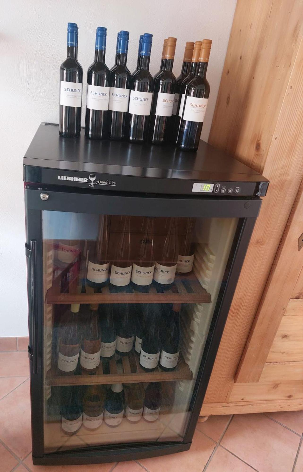 라인스바일러 Weingut Schunck 아파트 외부 사진